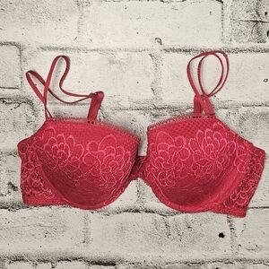 La Senza Red Lace Bra 34DD Underwire Adjustable Straps Elegant Lingerie